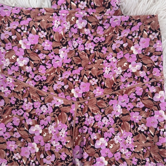 Aerie Offline Real Me 7/8 Leggings Size Medium Brown Pink Floral Hi Rise - Picture 2 of 4